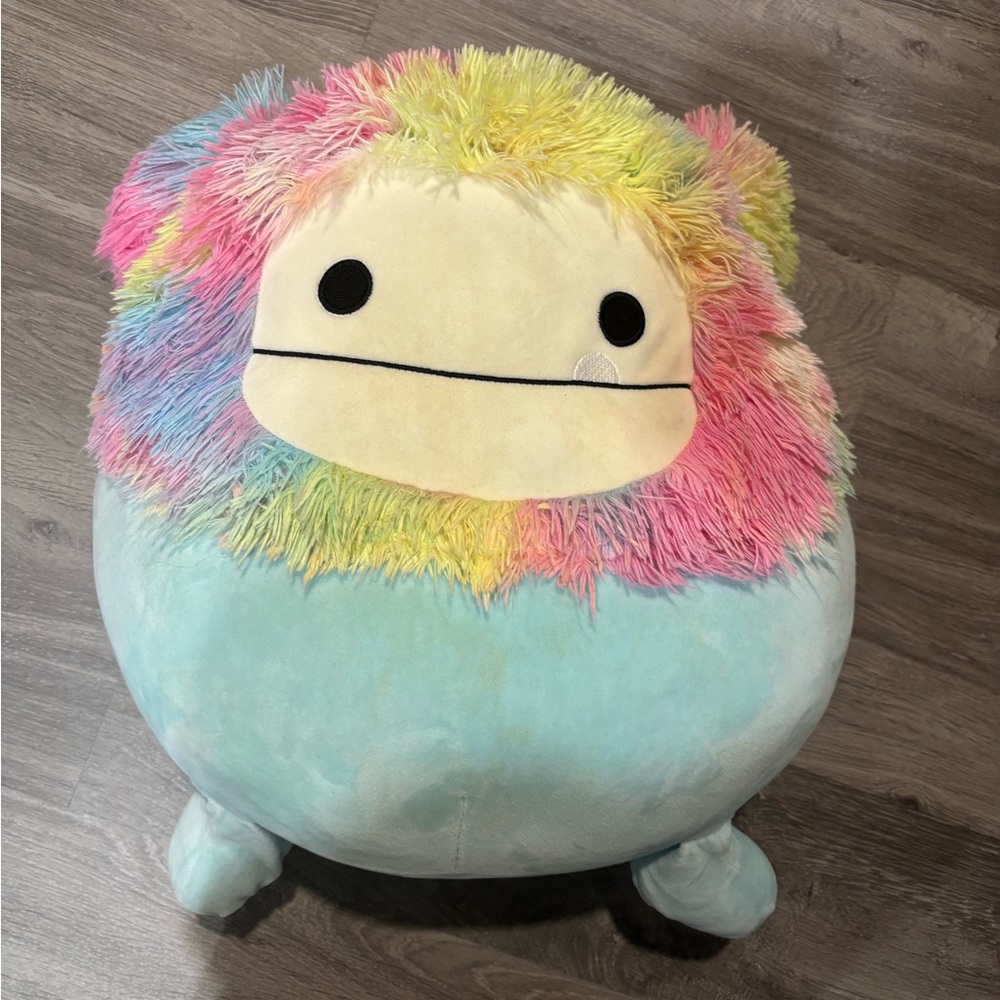 Squishmallow Zozo